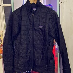 Patagonia women’s Black Puffer Jacket